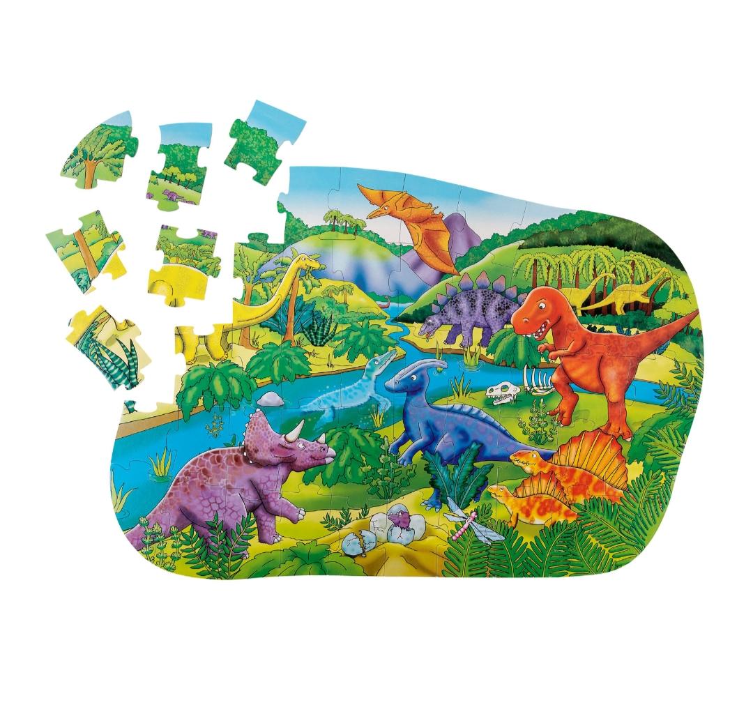 Develops Hand Eye Coordination
Children will be developing their hand eye coordination skills as they use small muscles in their hands to piece together the jigsaw puzzle to replicate the image on the box.